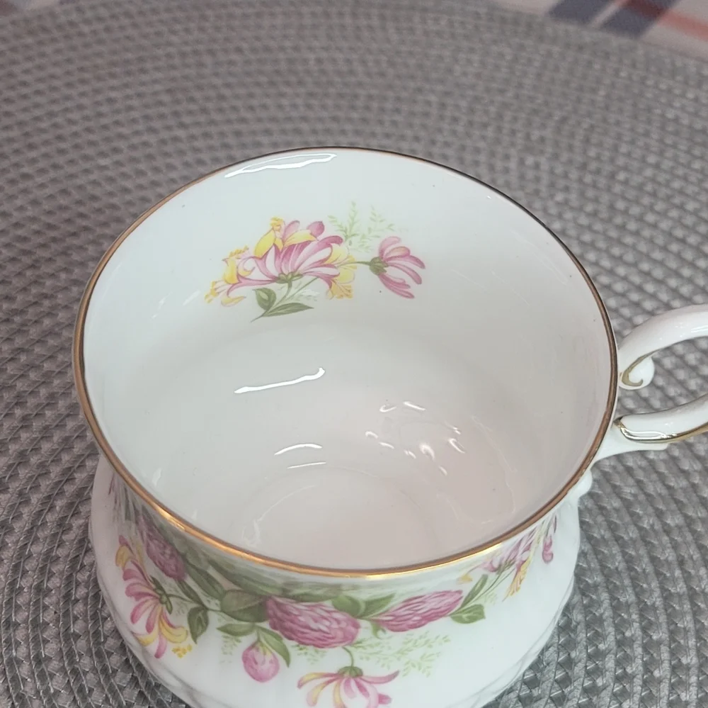 Vintage ROSINA English Cup - Picture 4 of 9
